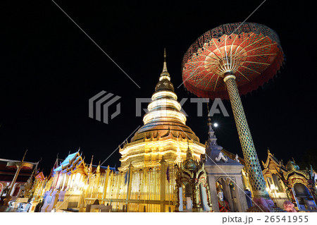 Lantern with Thai pagoda 26541955