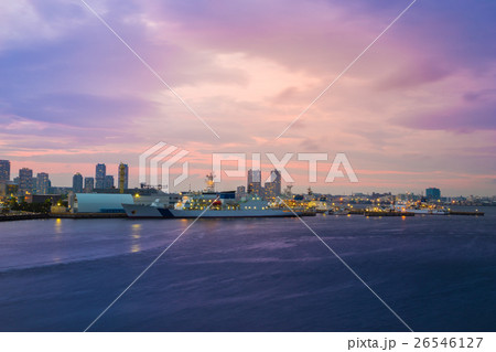 cityscape of Minato Mirai, Yokohama, Japan 26546127