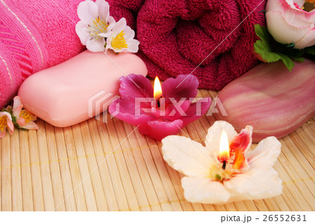 Towels, soaps, flowers, candles 26552631