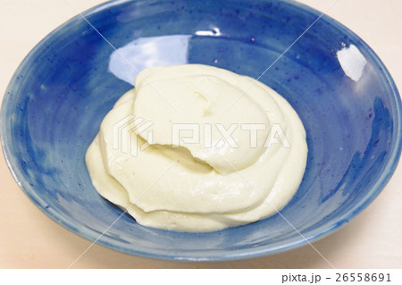 豆富とアボカドで作ったクリームディップ 26558691