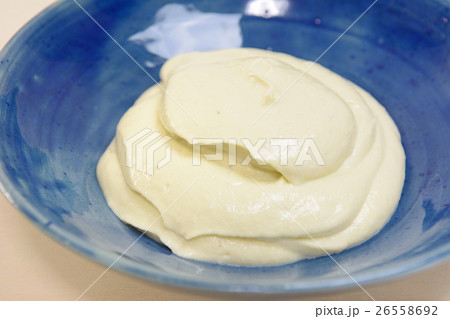 豆富とアボカドで作ったクリームディップ 26558692