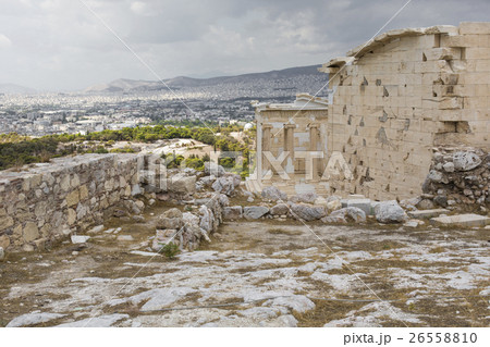 Reconstruction work on the Parthenon 26558810