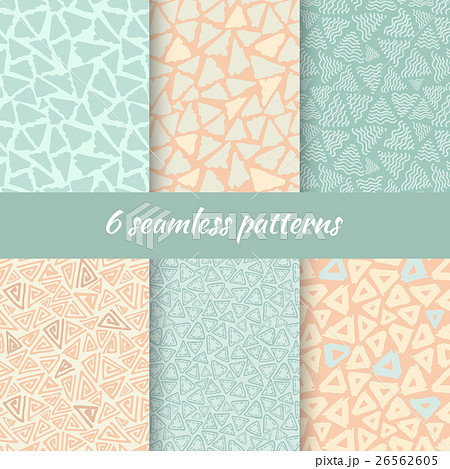 Hand Drawn Seamless Triangle Pattern 26562605