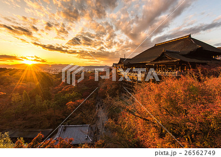 清水寺 秋の夕日 清水寺 秋の夕日 26562749