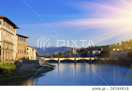 View of Florence. Bridge over the Arno River View of Florence. Bridge over the Arno River 26584818