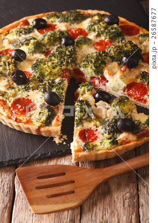 Savory food 26587677