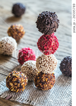 Colorful belgian truffles Colorful belgian truffles 26595789