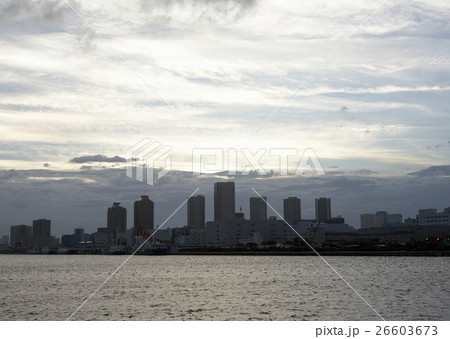 夕暮れの町並 26603673