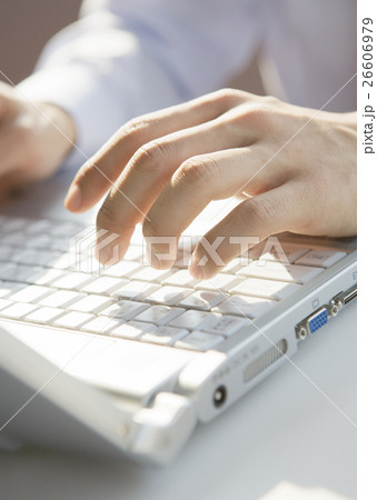 タイピング 26606979