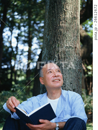 読書 読書 26612672