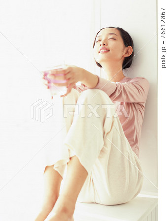 リラックスシーン 26612867