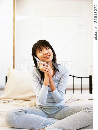 携帯電話シーン 携帯電話シーン 26613070