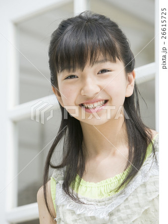 女の子 女の子 26615725
