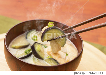 味噌汁 26621011
