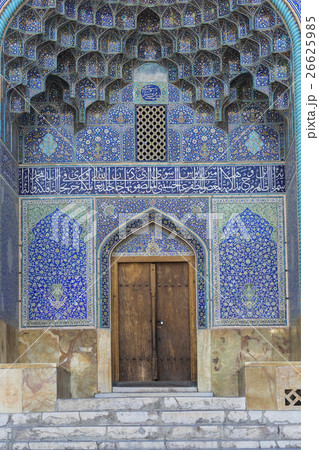 Details of Sheikh Lotfollah Mosque in Isfahan,Iran 26625985
