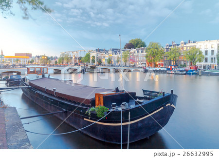 Amsterdam. Skinny Bridge at sunset. 26632995