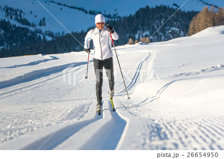 Cross-country skiing alternate Cross-country skiing alternate 26654950