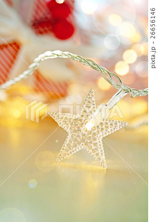 クリスマスツリーライトのクローズアップ 26656146