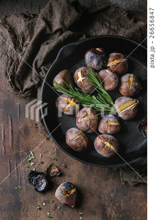 Roasted chestnuts in the ashes 26656847