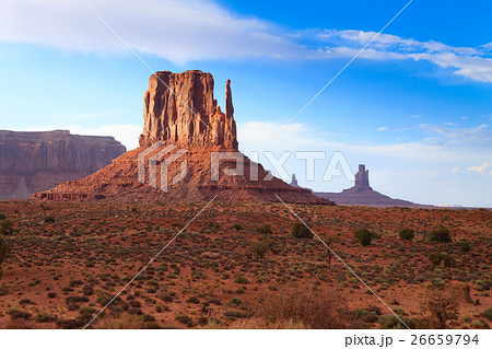 Monument Valley panorama, Arizona USA Monument Valley panorama, Arizona USA 26659794