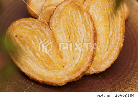 焼き お菓子づくり パンを焼く 26663184