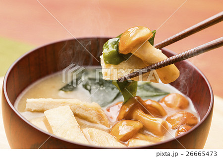 味噌汁 26665473