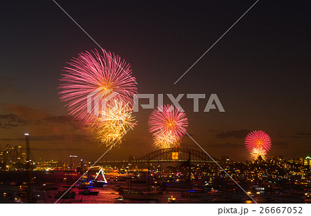 fireworks Sydney new year eve 2013 26667052