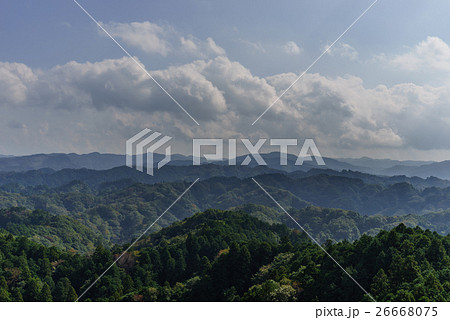 秋の大福山展望台からみた風景 秋の大福山展望台からみた風景 26668075
