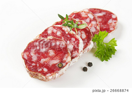 Dry cured sausage slices Dry cured sausage slices 26668874