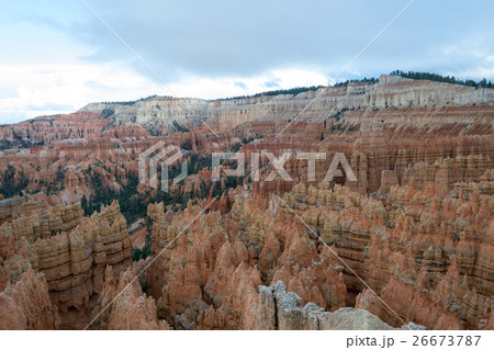 Hoodoos at Bryce Canyon Hoodoos at Bryce Canyon 26673787