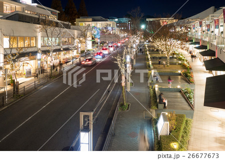 名古屋市千種区星ヶ丘都市風景　星ヶ丘テラスイルミネーション　歩道橋から 26677673