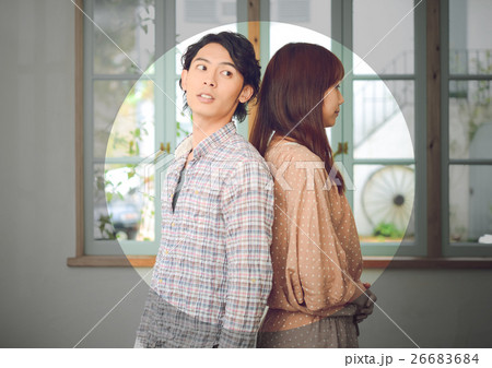 すれ違い 26683684