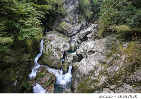 愛媛県 八釜渓谷 八釜の甌穴群 愛媛県 八釜渓谷 八釜の甌穴群 26687920