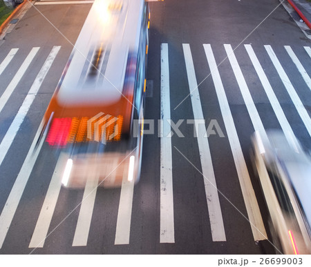 交通 通行 トラフィック 26699003