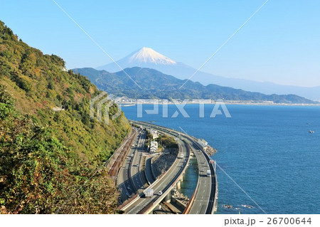 東海道と駿河湾の風景　そして富士山 26700644