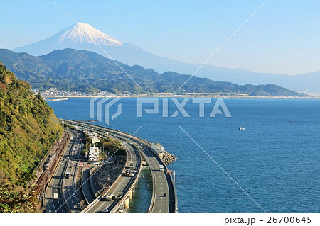 名所「薩埵峠」からの東海道 そして富士山 名所「薩埵峠」からの東海道 そして富士山 26700645
