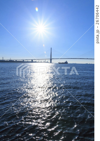 快晴の鶴見 快晴の鶴見 26706442