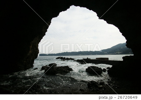 川奈の姥子洞窟 川奈の姥子洞窟 26720649