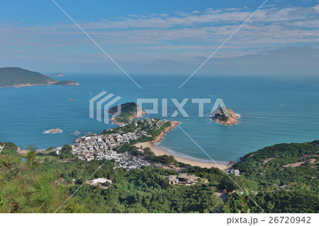 Green Tropical hiking route Dragon's Back Green Tropical hiking route Dragon's Back 26720942