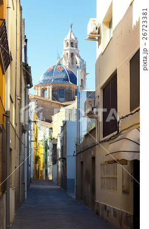 Narrow street of Alcala De Xivert. Spain 26723381