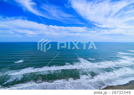 海　波　九十九里浜　木戸浜海水浴場周辺を空撮 26732349