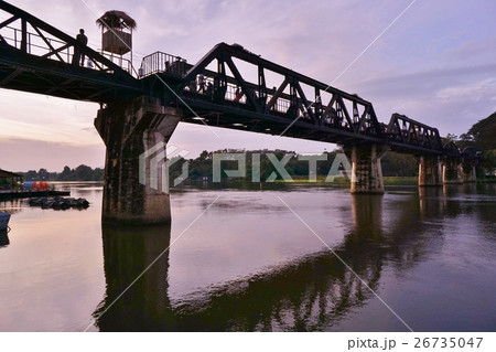 タイ国カンチャナブリーにあるクウェー川鉄橋（The Bridge over River Kwai） 26735047