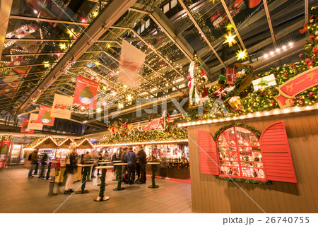 東京 六本木ヒルズ クリスマスマーケット16 の写真素材