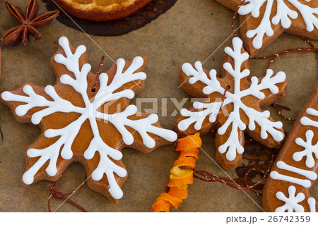 christmas gingerbread cookies 26742359