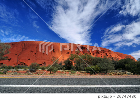 Red rock of Alice Spring, Yulara, Mutitjulu 26747430