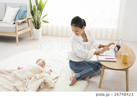 育児イメージ 育児イメージ 26748423