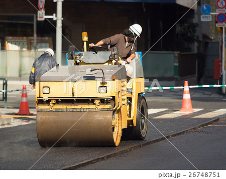 ロードローラー ロードローラー 26748751