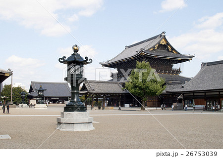 東本願寺　境内　御影堂門 26753039