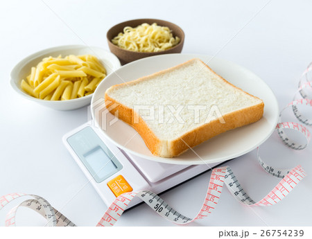 炭水化物　糖質制限　小麦粉　グルテン　ダイエット 26754239