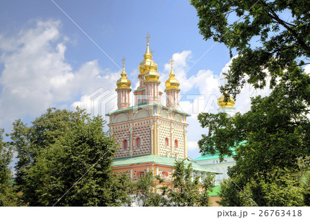 Gate Church of St. John the Baptist. Holy Trinity  26763418